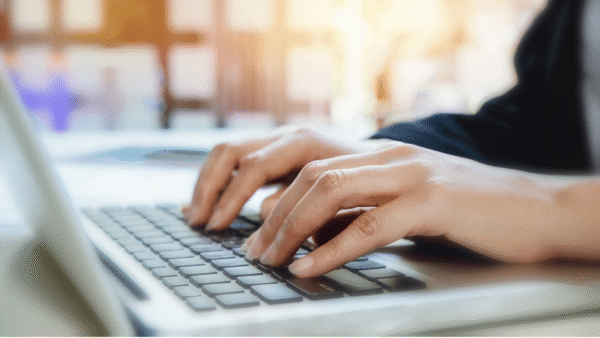 Un modèle d’IA moins gourmand en ressources sans perte de précision